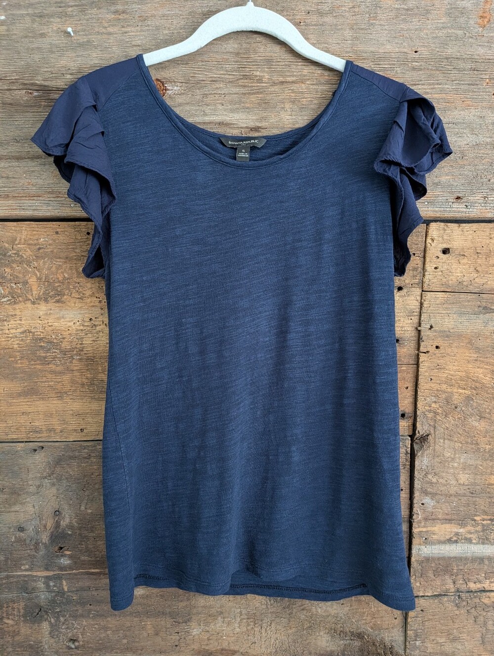 Banana Republic Women's Navy Blue Ruffle Sleeve Shirt size Small
